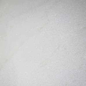 Branco Pinta Verde_Mármore Nacional_Marverde.jpg