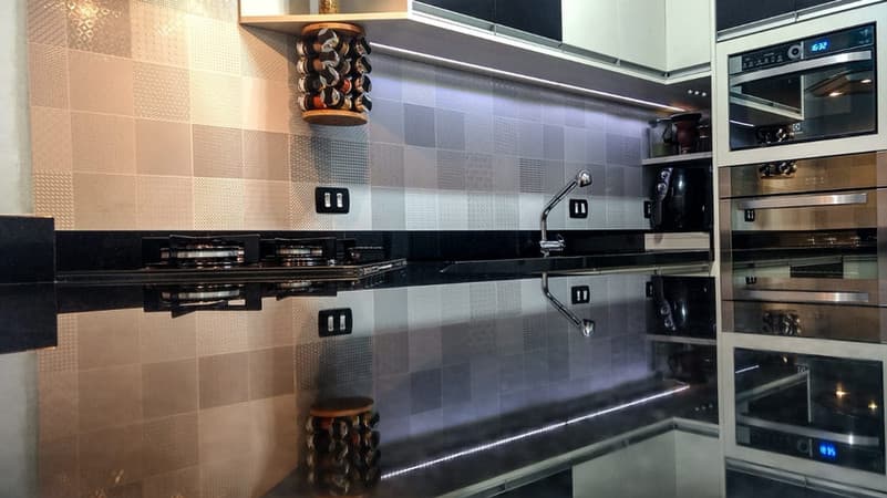 Cozinha Preto Marverde.jpg