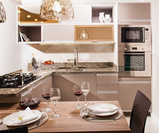 Cozinha em Jade Imperial _Marverde.jpg